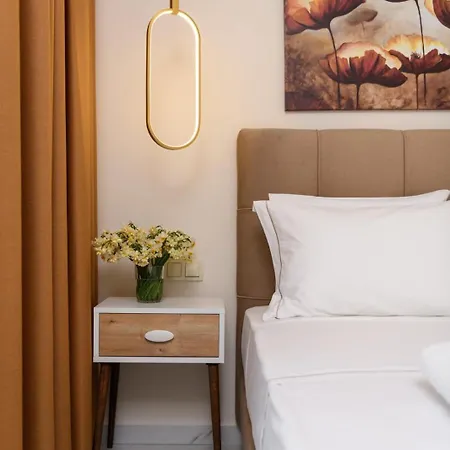 Ninemia House شقة